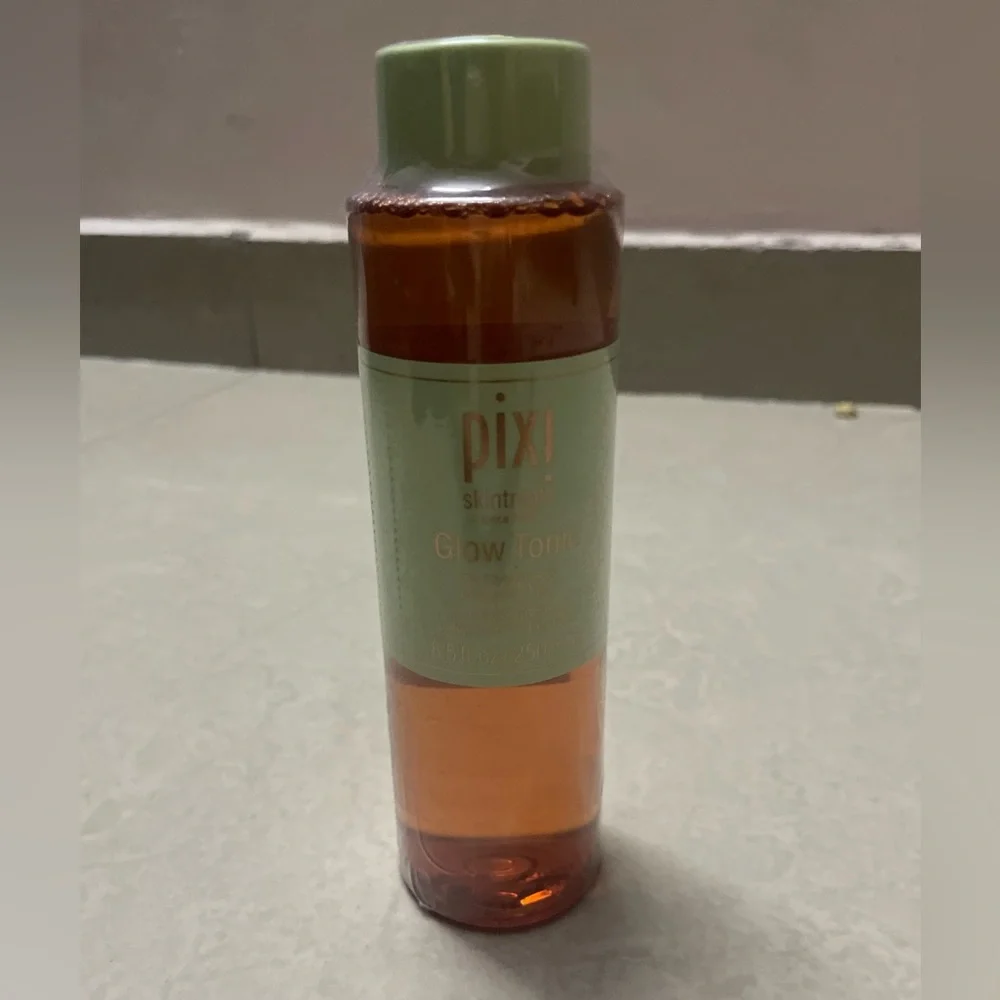 PIXI Glow Tonic | 250ml (New,Unused and packed) - Picture 9 of 10